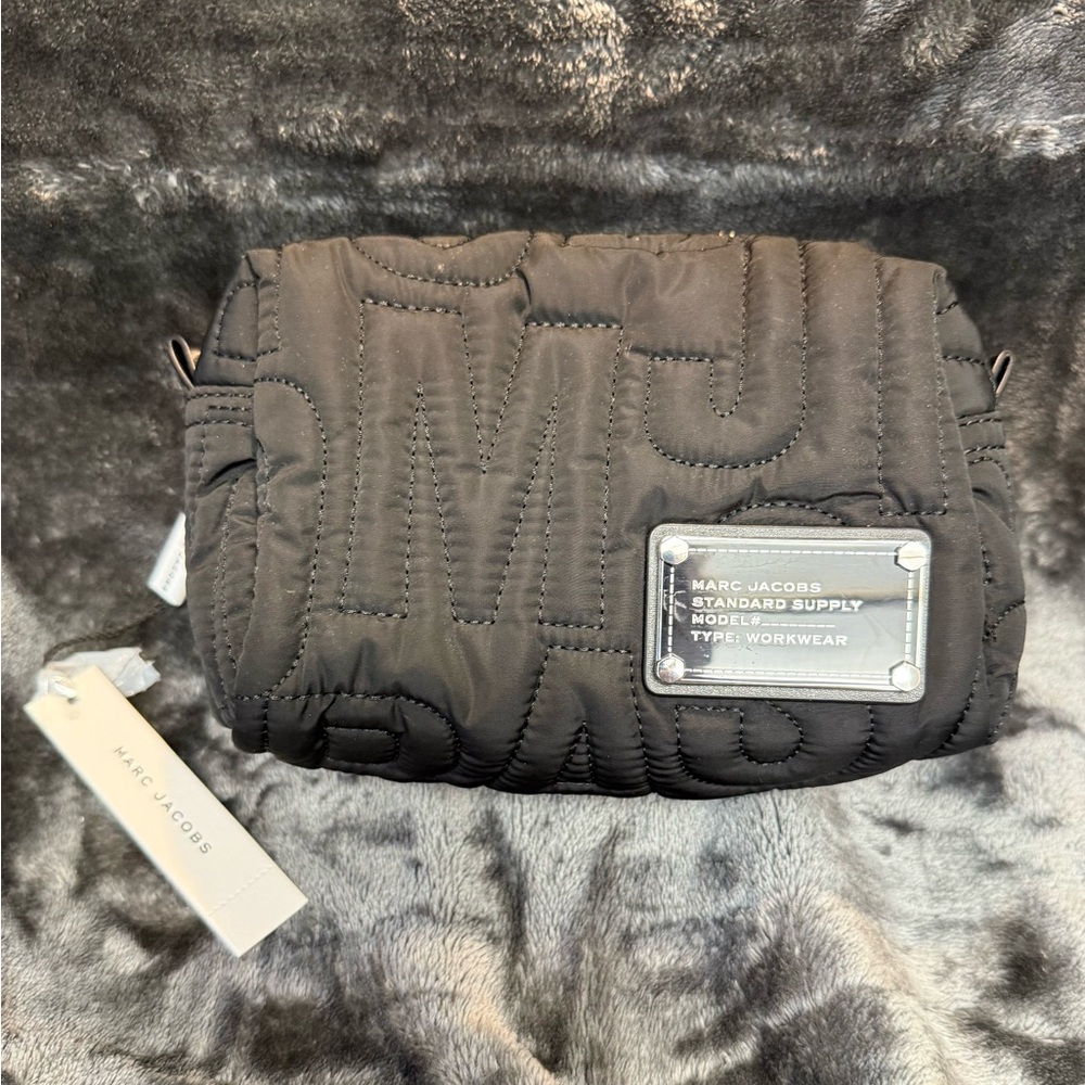 Marc Jacobs Black Quilted Cosmetic Bag - Picture 2 of 9